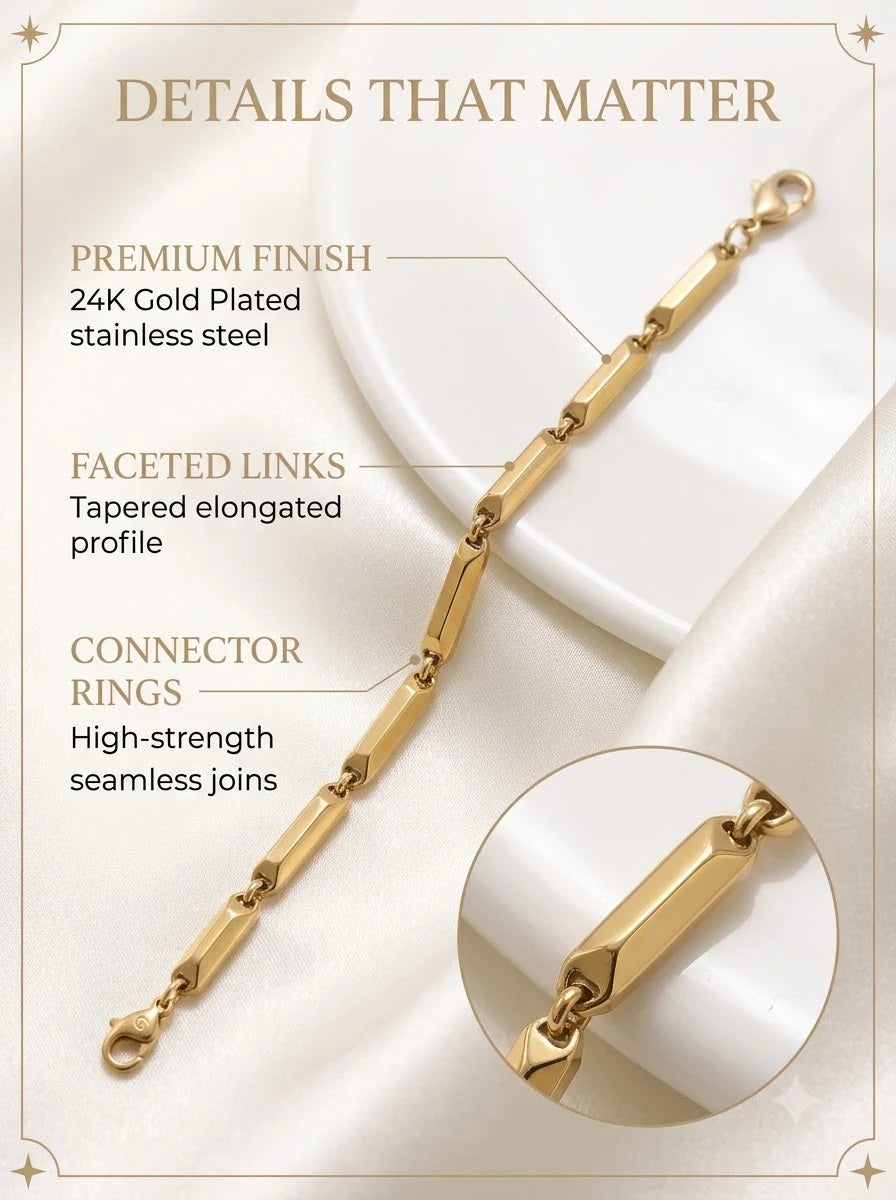 Vandara Bar Bracelet detail: tapered elongated bars and connector rings