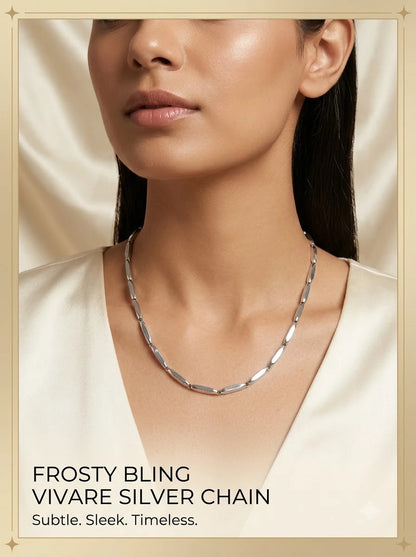 Female model wearing the Vivare Silver Chain