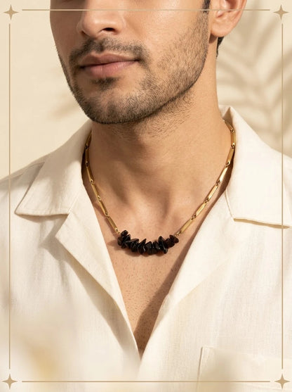 Male model wearing the Vantis Grounding Chain
